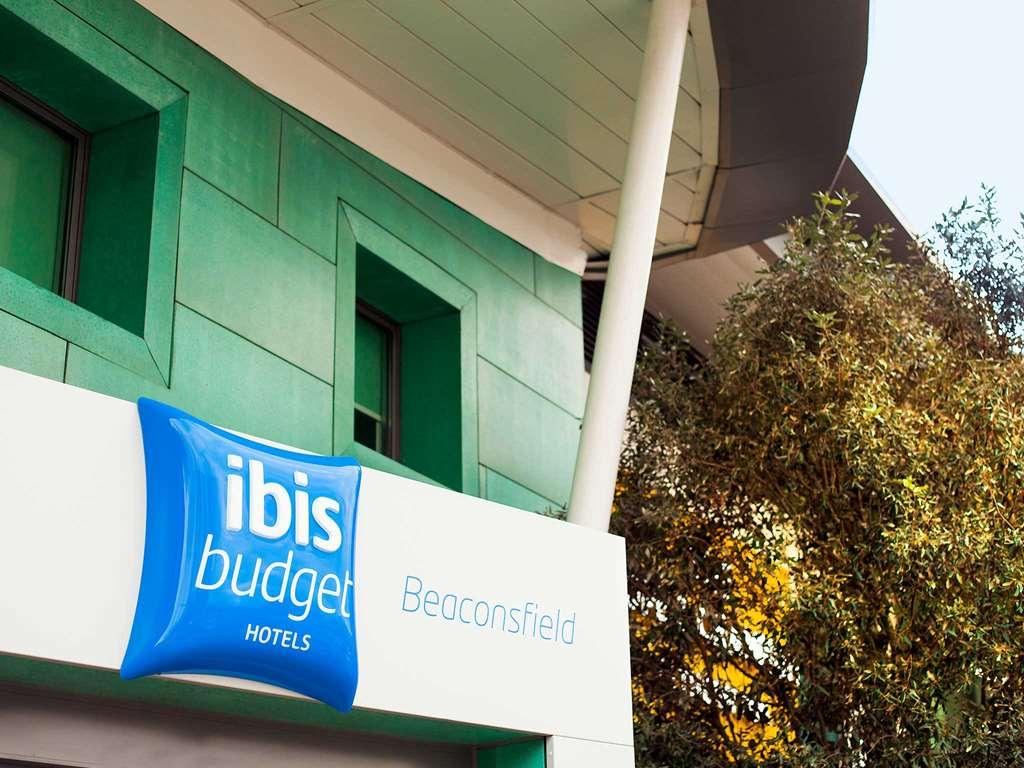 Ibis Budget Μπίκονσφιλντ Εξωτερικό φωτογραφία