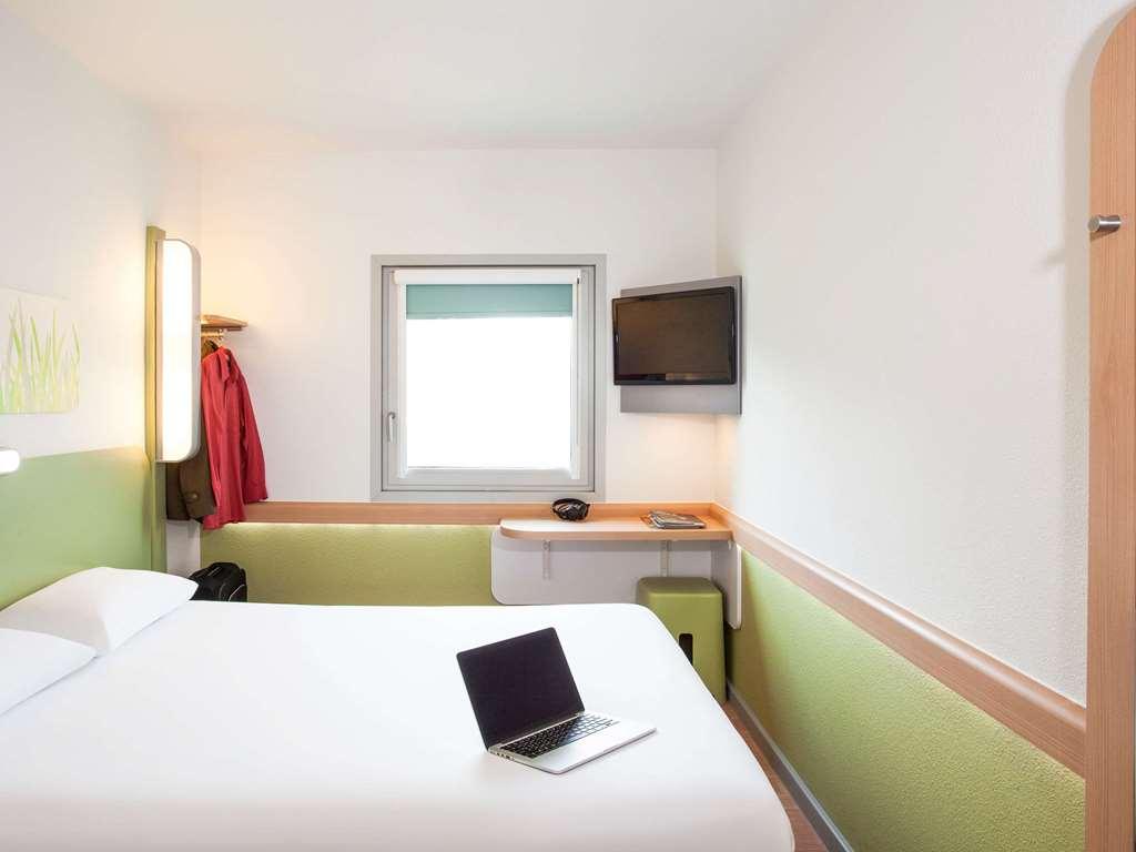Ibis Budget Μπίκονσφιλντ Δωμάτιο φωτογραφία